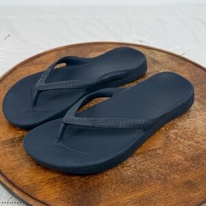 Archies Sandals Wm 9 Mens 8 Navy Blue Flip Flop Thong Orthotic Support Comfort